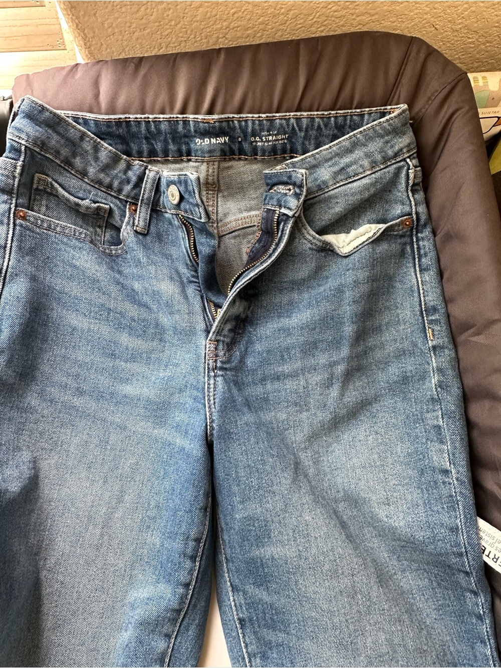 Old Navy women’s Light Blue hight waisted OG Straight Jeans size 8